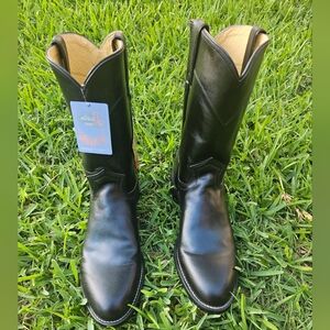 Justin Men's Classic Roper Western Boots - Round Toe Cowboy Boots Size 10D